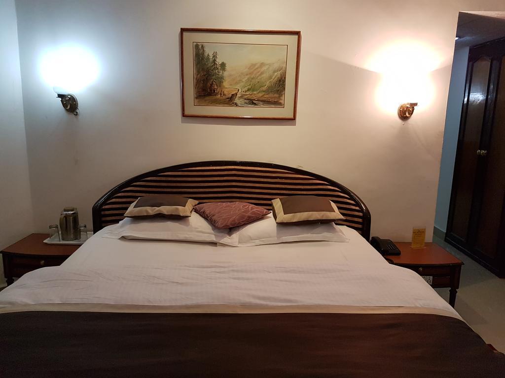 Hotel Asia The Dawn Shimla Exterior photo