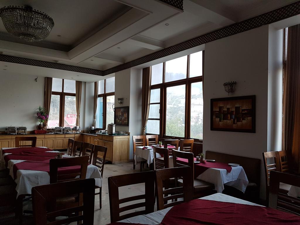 Hotel Asia The Dawn Shimla Exterior photo