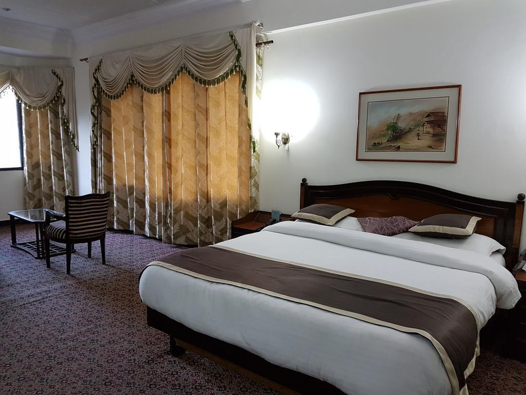 Hotel Asia The Dawn Shimla Exterior photo