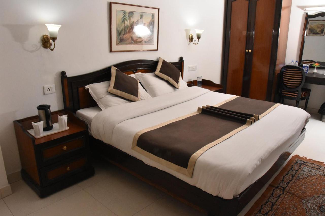 Hotel Asia The Dawn Shimla Exterior photo
