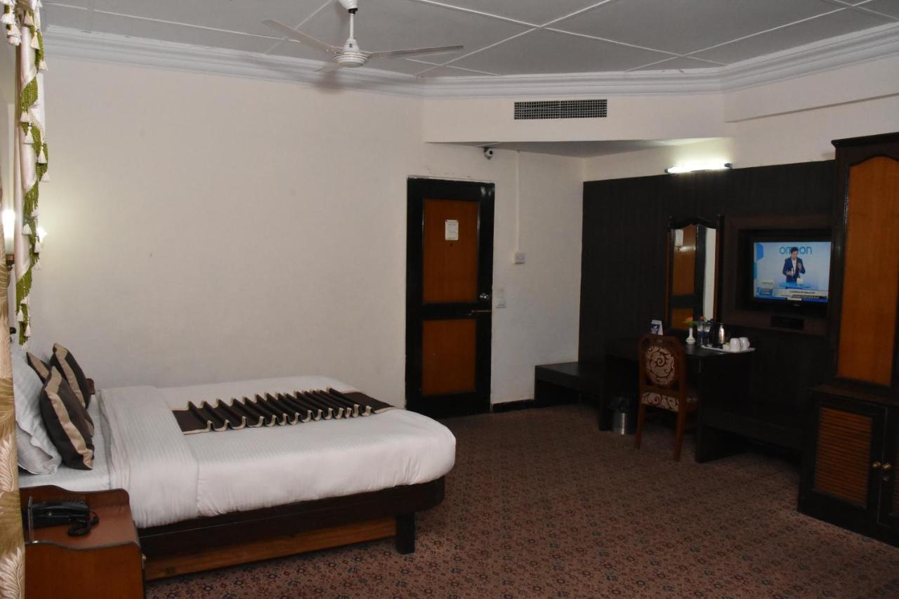 Hotel Asia The Dawn Shimla Exterior photo