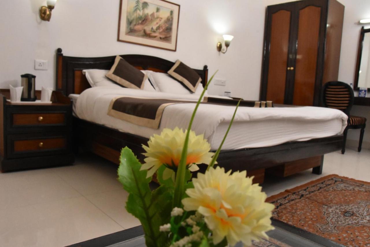 Hotel Asia The Dawn Shimla Exterior photo