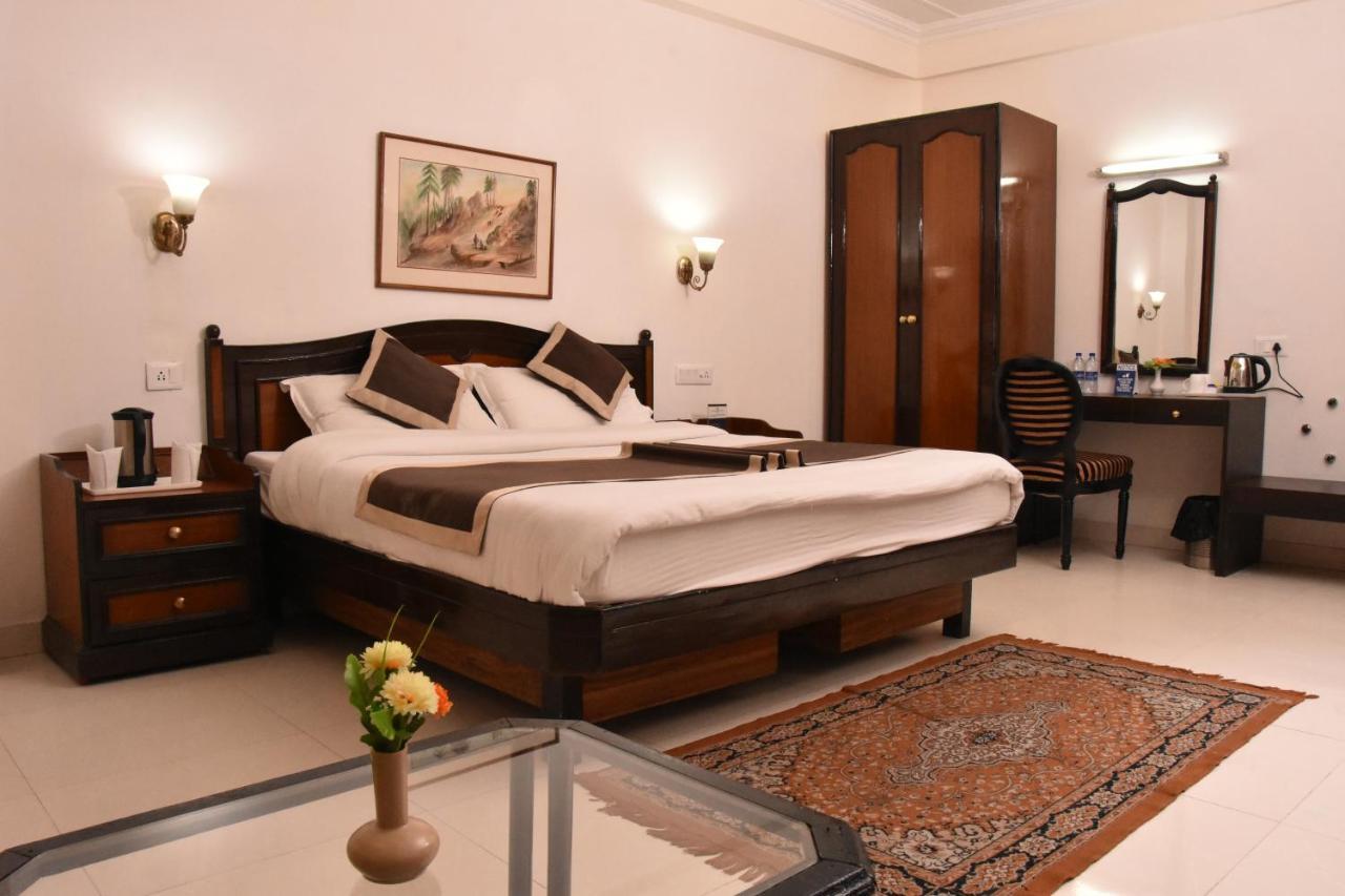 Hotel Asia The Dawn Shimla Exterior photo
